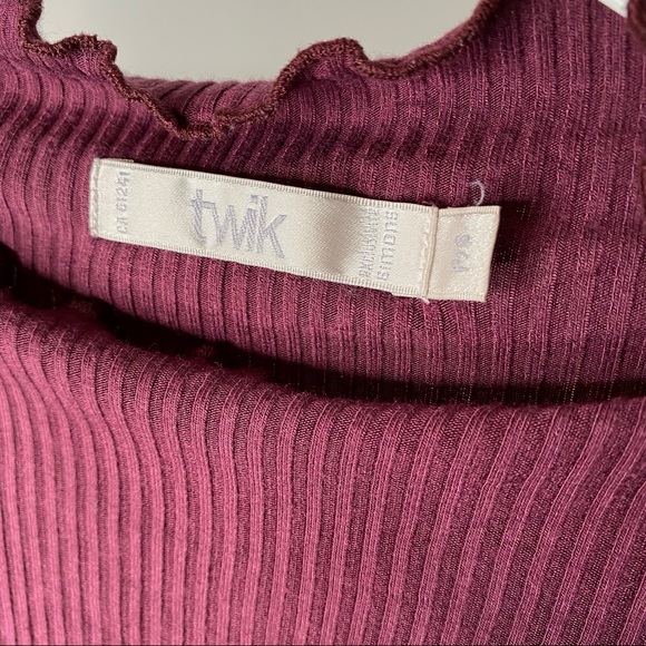 twik Ribbed Babydoll Long Sleeve Top - Picture 7 of 8